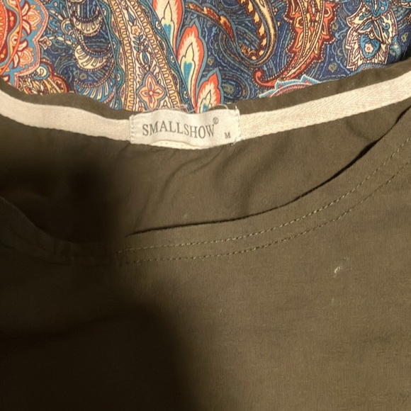 Nursing long sleeve lot - Picture 2 of 8